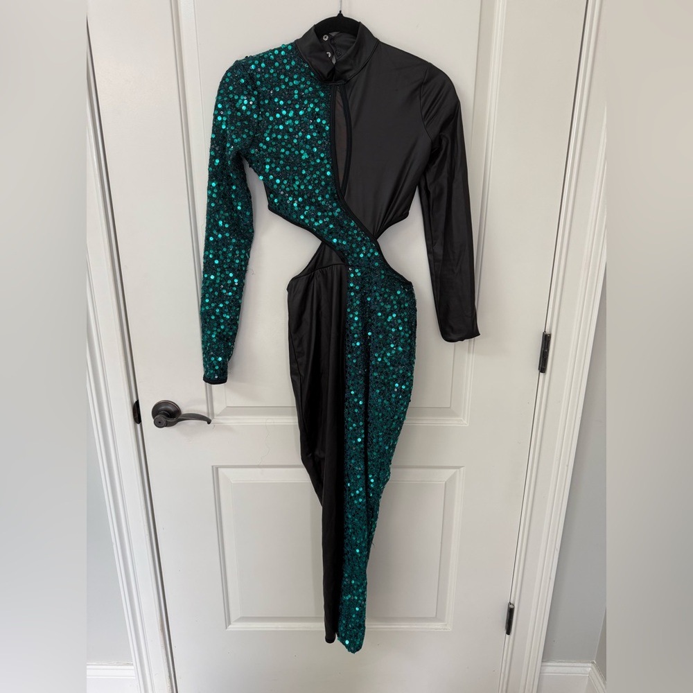 Weissman Elegant Black and Green Sequin Dance Costume Size Small Adult